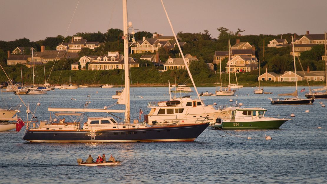 Nantucket: Pretty houses, pretty mellow.