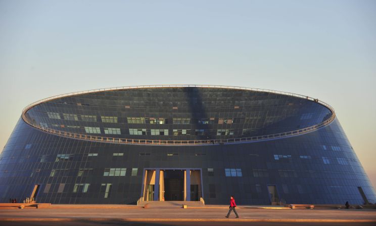 Built as part of the Kazakh National University of Arts, the Shabyt Palace of Arts has also earned the name "The Dog Bowl," among locals.<br />