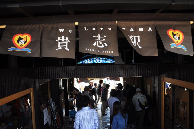 Tama is credited with saving the station from financial ruin. Since her appointment as stationmaster, she became known as a local mascot. Travelers poured in specifically to visit the cute worker.