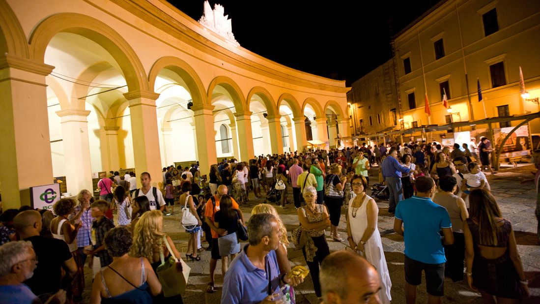 Held in the Sicilian town of Trapani, Stragusto celebrates local delicacies as well as foods from Greece, Morocco and Serbia. July 23-26, 2015.