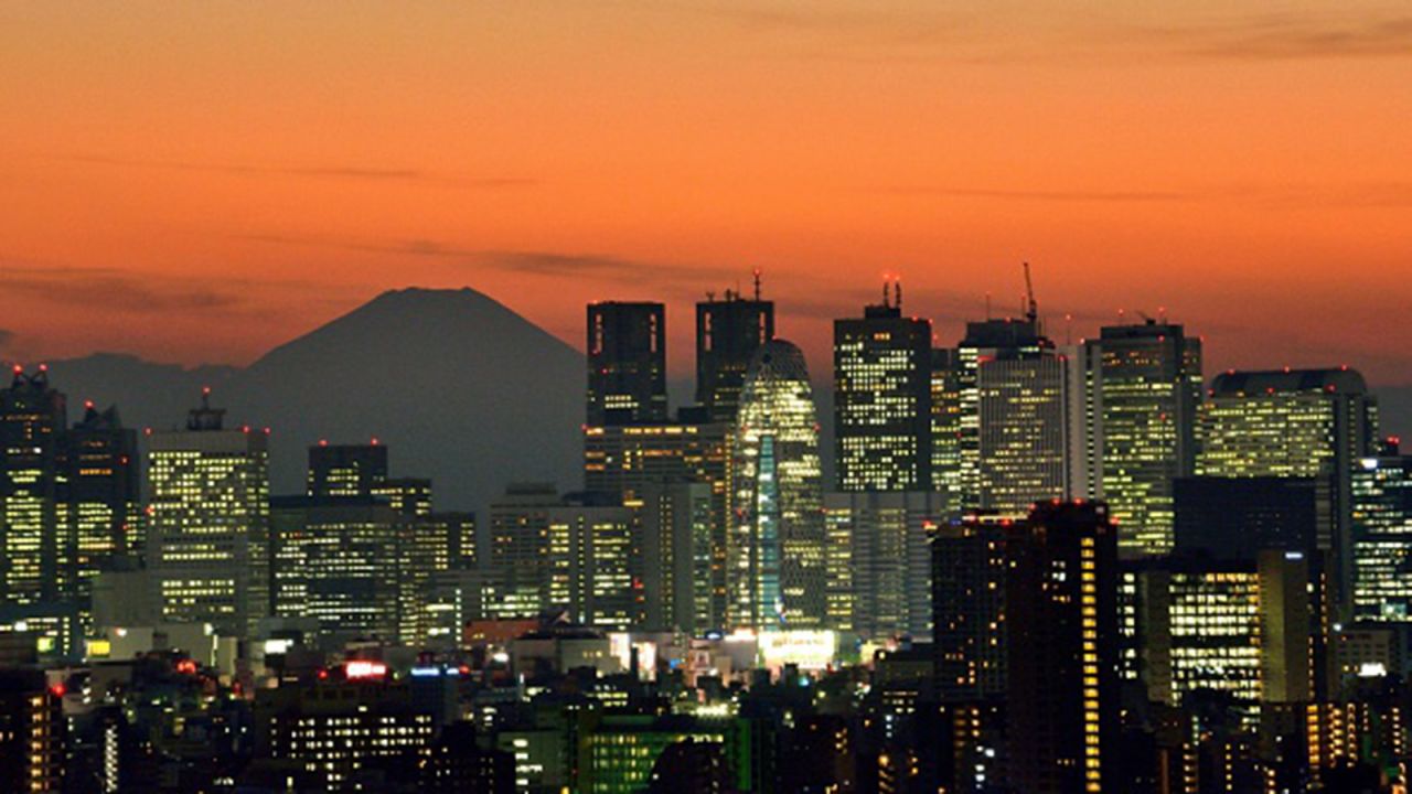 The average cost of enjoying a burger meal, coffee, club sandwich and glass of red wine in a Tokyo hotel is $60.79, earning it 8th spot on Hotels.com's CSI. Coffee drinkers beware: The average price for a cup of hotel Joe is $8.50.