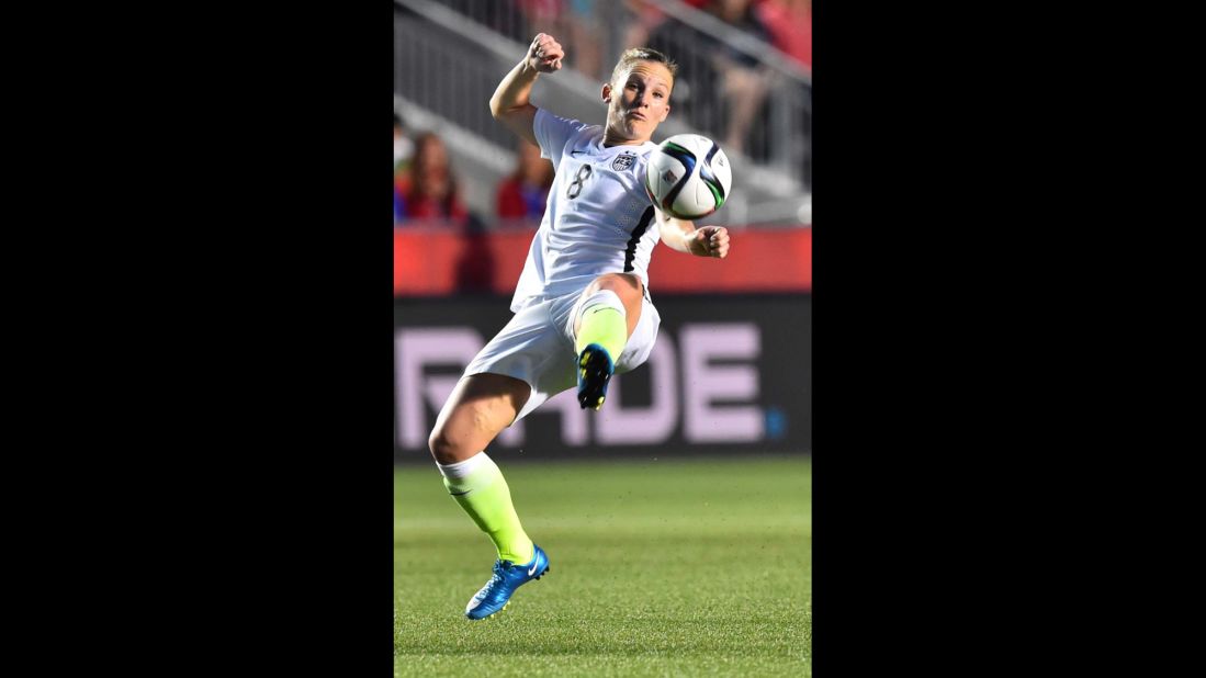U.S. forward Amy Rodriguez kicks the ball during the China match.