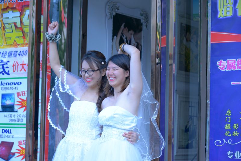 Gay marriage in China Couple fights for right to wed