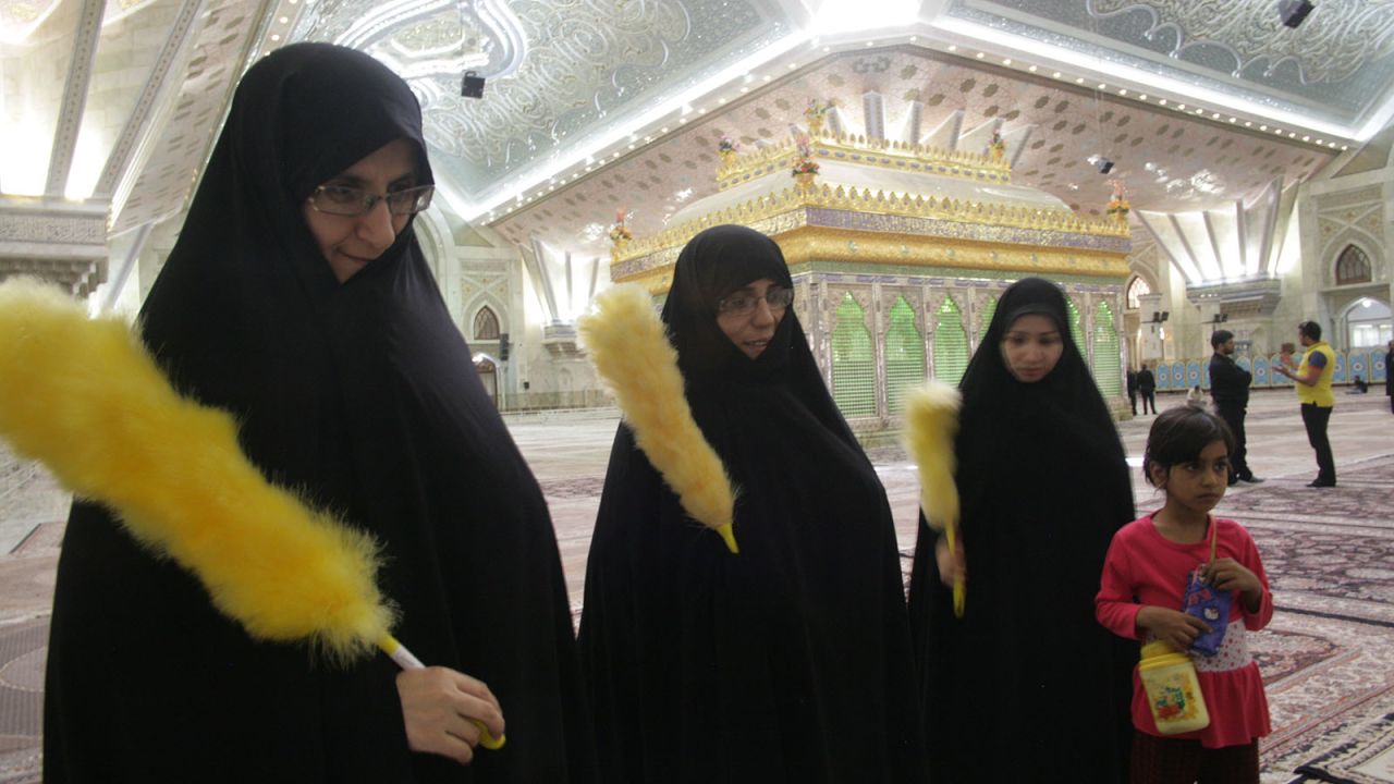 The caretakers of the shrine are known as khodam.