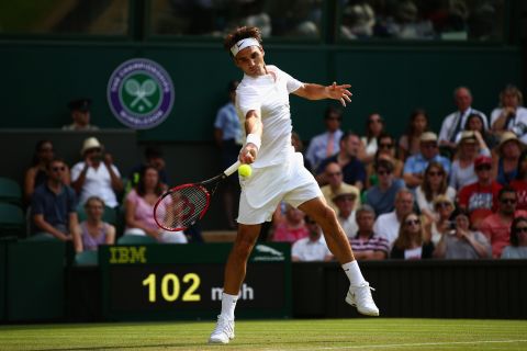 Seven-time Wimbledon champion Roger Federer had few problems progressing into the third round, beating American Sam Querrey in straight sets.