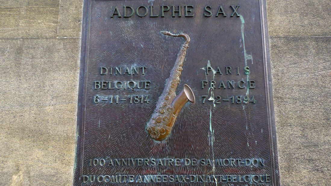 One of the more famous occupants of Montmatre is Adolphe Sax, inventor of the saxophone.