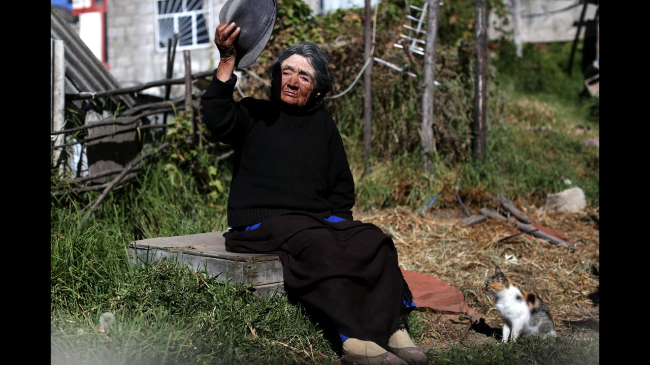 Mary Torres' neighbors who need someone to look after them get visits from her in Pisuli. 