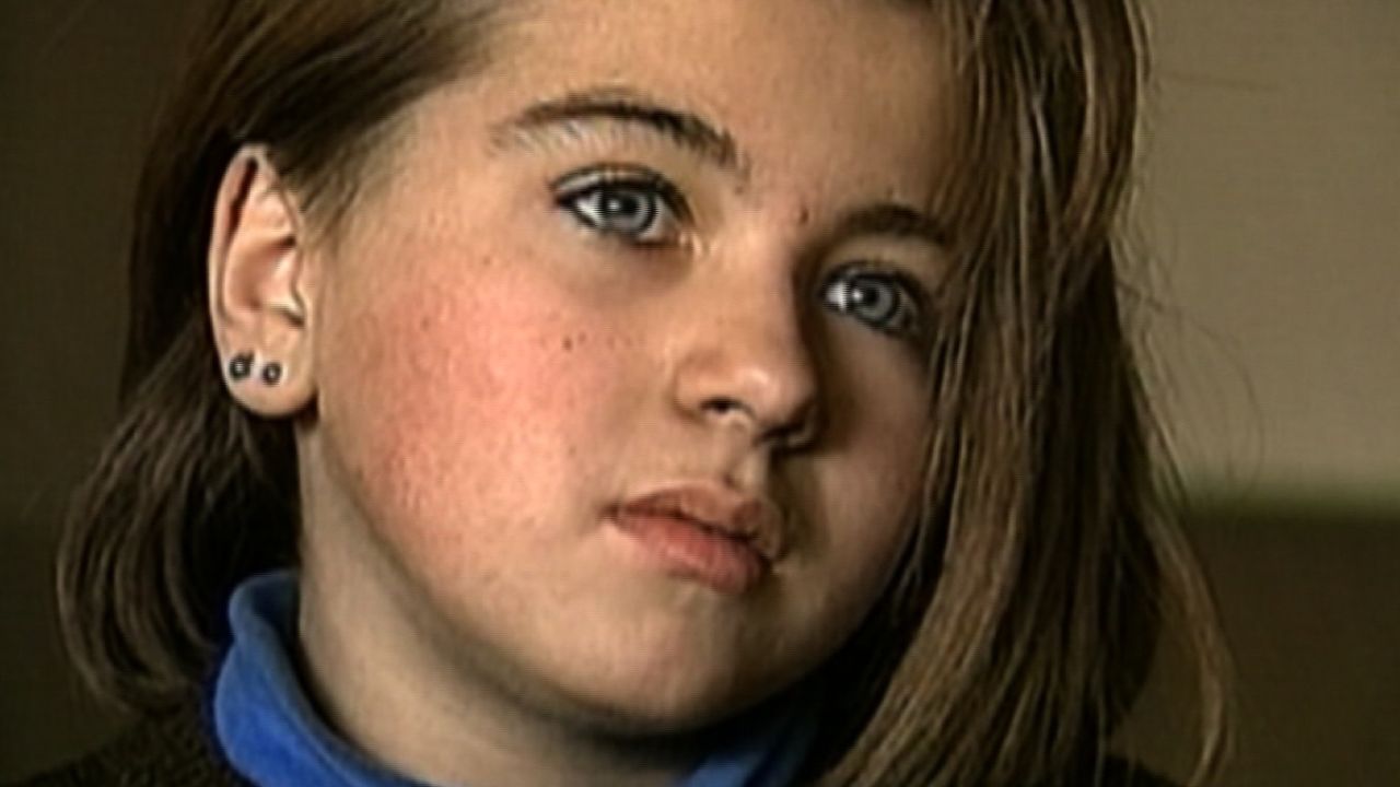1993 amanpour bosnia girl 1