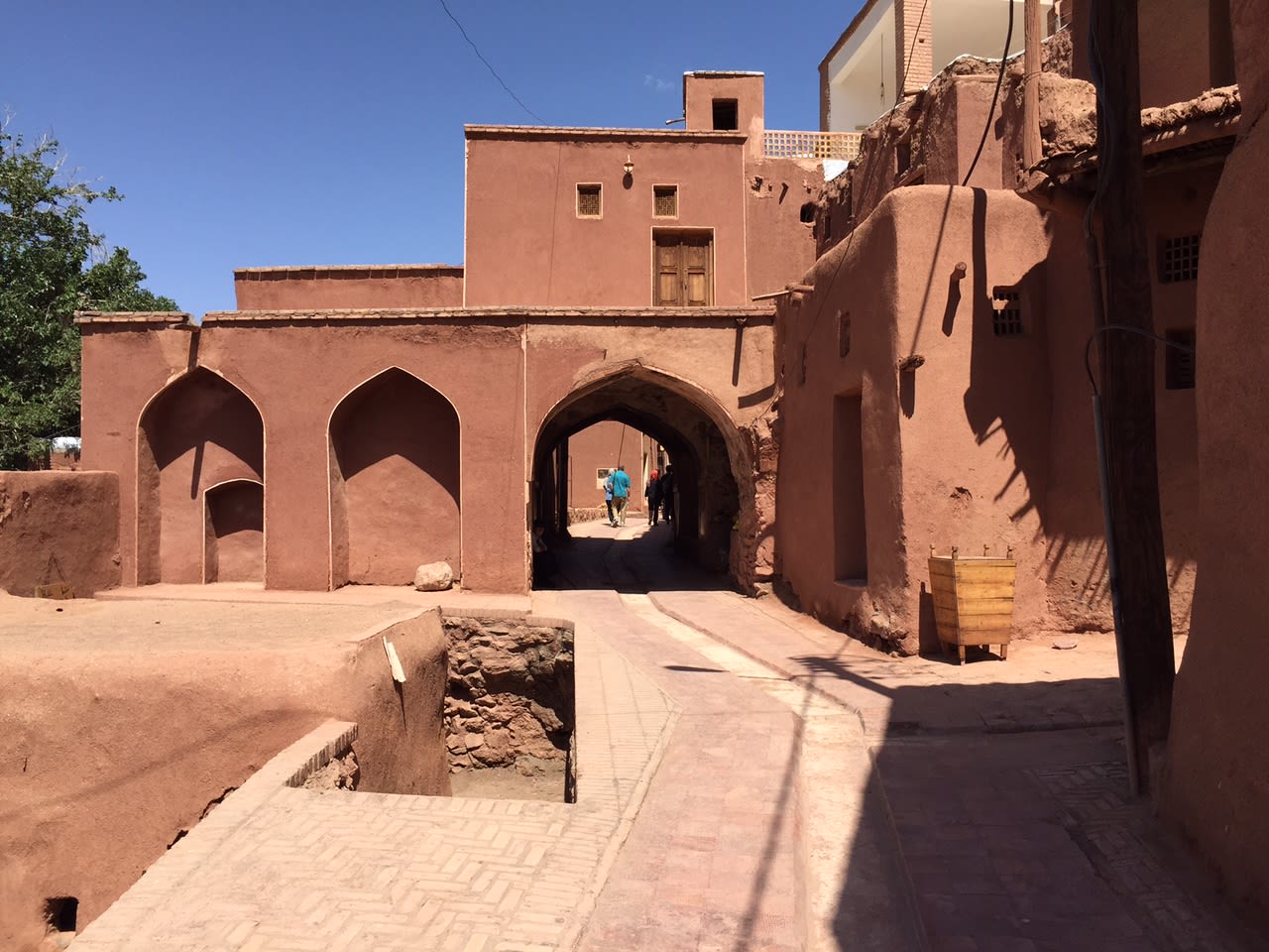 The main street in Abyaneh. Its red-colored houses, situated at the foot of a hill in a valley in the Karkass Mountains, are known all over Iran.