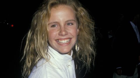 <a href="http://www.cnn.com/2015/07/06/living/actress-amanda-peterson-dead/index.html" target="_blank">Amanda Peterson</a>, best known for her role opposite Patrick Dempsey in the 1987 movie "Can't Buy Me Love," died July 3, her mother said. Peterson, seen here in 1988, was 43. The family was awaiting autopsy results to determine the official cause of death.