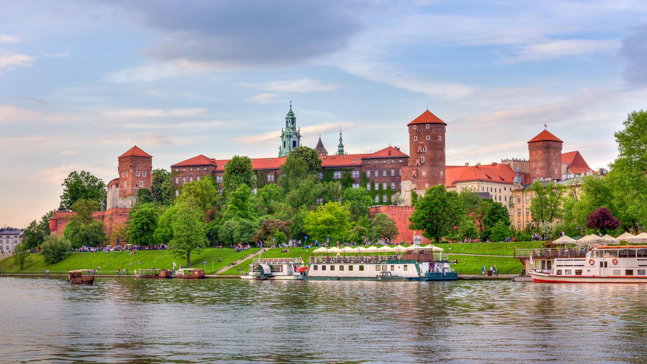 A "World's Best" debut, Poland's second city has been experiencing a quiet cultural revolution, and it's finally getting the attention it deserves. Highlights include the marvels of the Old City, like Rynek Glówny and the Royal Castle of Wawel. 