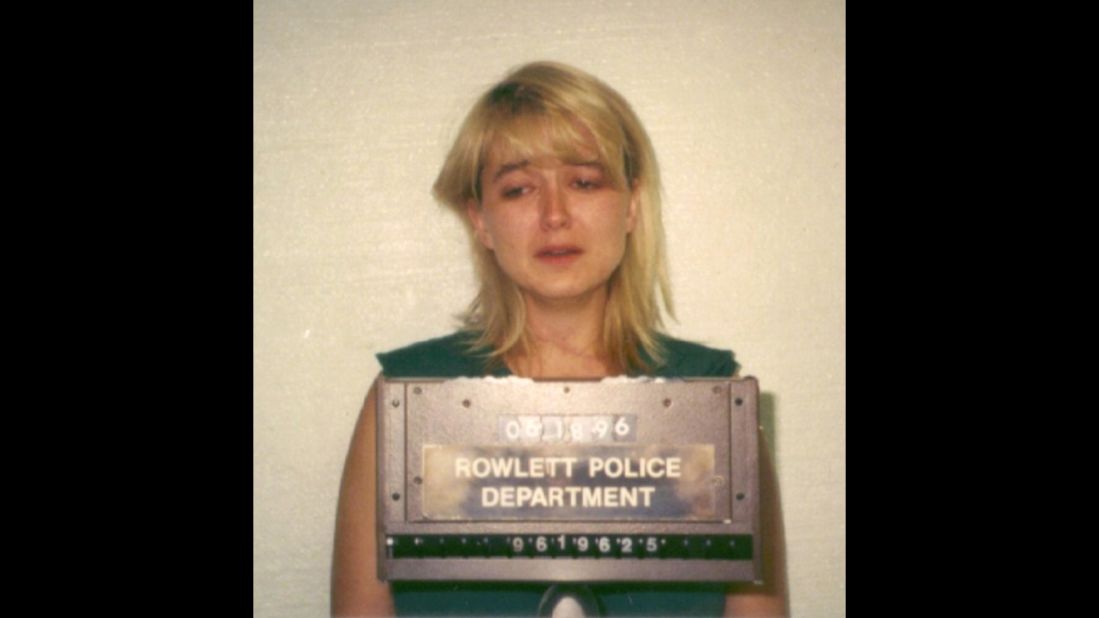 Twelve days after the murders, Darlie and Darin Routier returned to the police department voluntarily for another round of questioning. Only one of them would walk out: Darlie Routier was arrested on June 18, 1996, by the Rowlett, Texas, Police Department.