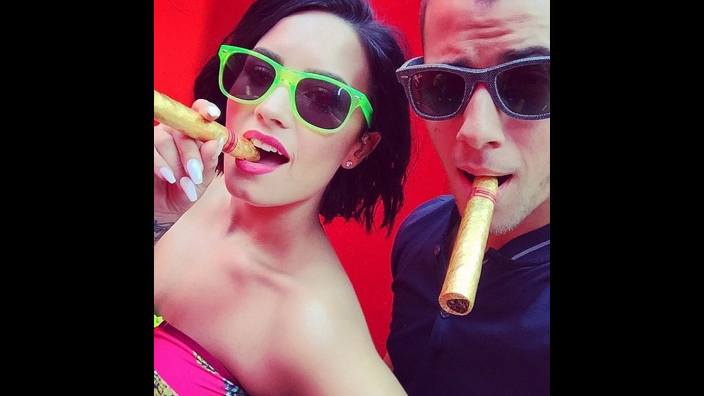 Demi Lovato wins the tongue-sticking-out selfie Olympics