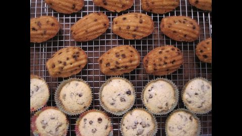 Though many things we would consider to be cookies or muffins today were originally called cakes, these "<a href="http://rarecooking.com/2014/12/29/potingallportugal-cakes/" target="_blank" target="_blank">Potingall/Portugal cakes</a>" are actual little "moist and dense" cakes. Connell baked some of them in a madeleine pan for fun. 