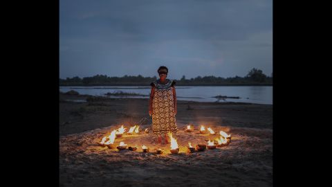 The fire in this photo represents knowledge of tradition and identity, and the blindfold represents lack of awareness, Sanchez Renero said. "Women are the ones who transmit identity and traditions," she said. "There is some blindness with the women -- to not be aware of their own work, their own place, their own history."