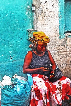 Congo-born photographer  <a href="http://www.nganji.be/" target="_blank" target="_blank">Nganji</a> likes finding subjects that seem isolate in the otherwise chaotic Congolese capital of  Kinshasa. <br /><br />"I look for unusual public spots and act quickly to capture authentic street life moments before getting in trouble," he says.