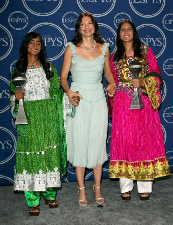 <strong>Roia Ahmad</strong> and <strong>Shamila Kohestani</strong>, pictured with presenter Ashley Judd, received the award in 2006. <a href="http://espn.go.com/espys/arthurasheaward" target="_blank" target="_blank">Ahmad and Kohestani </a>were honored for their work with the Afghan Youth Sports Exchange, which aims to empower young women through athleticism to become leaders. 