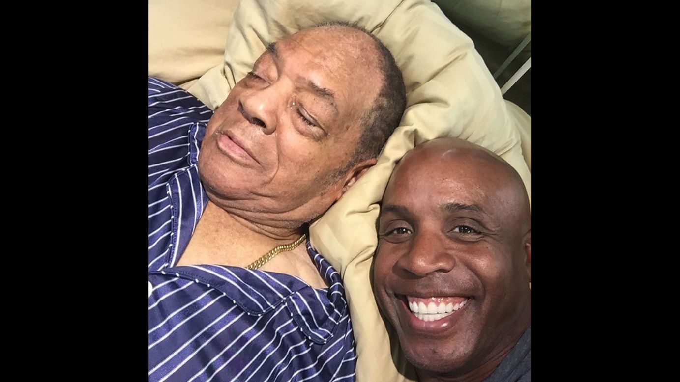 Baseball's home run king, Barry Bonds, takes a selfie with a sleeping Willie Mays on Tuesday, July 14. Mays, a baseball legend in his own right, is also Bonds' godfather. "I Love you and everything that you have done for me and my family Willie," <a href="https://instagram.com/p/5G23tQul0j/" target="_blank" target="_blank">Bonds said on Instagram.</a>