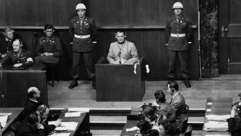 Reinhold Hanning, an ex-Auschwitz guard, goes on trial | CNN