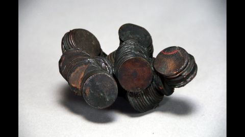 A week after the attack, Kinzo Imura found this clump of melted coins in the burned ruins of a relative's house. This artifact was passed to Imura's nephew, Kazuhiko Ninomiya, who preserved them until donating them to the museum. 