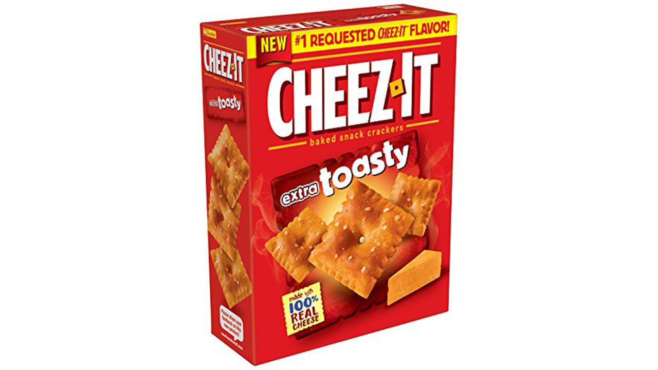 01 junk food cheez-it