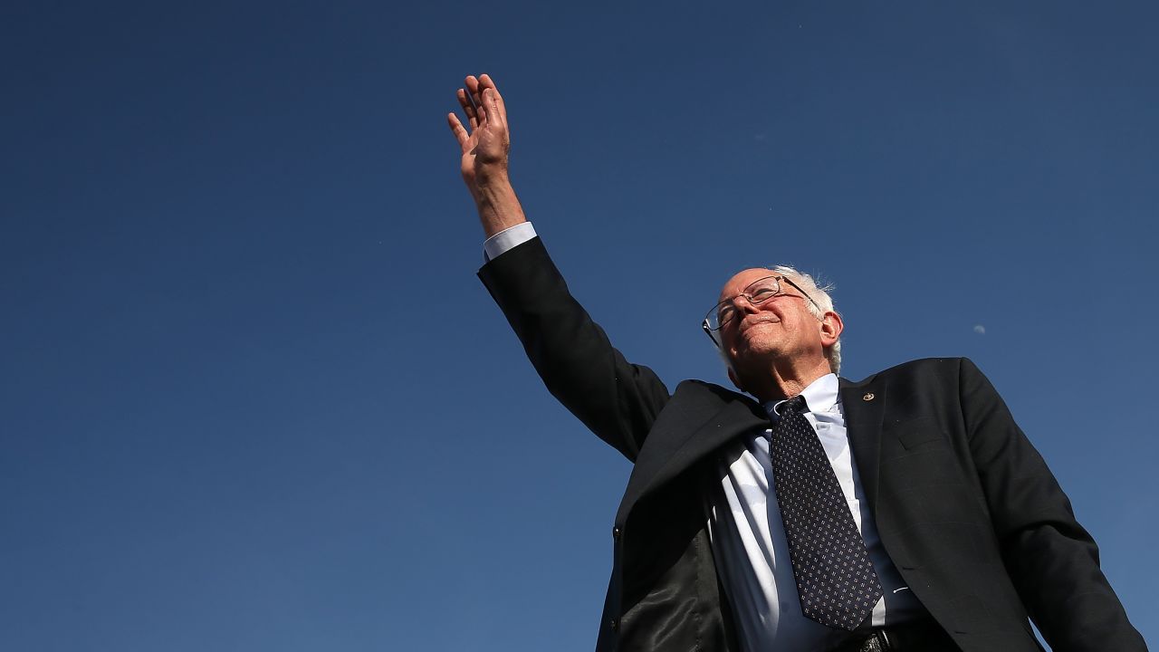 U.S. Sen. Bernie Sanders (I-VT) waves to supporters after officially announcing his candidacy for the U.S. presidency during an event at Waterfront Park May 26, 2015 in Burlington, Vermont.