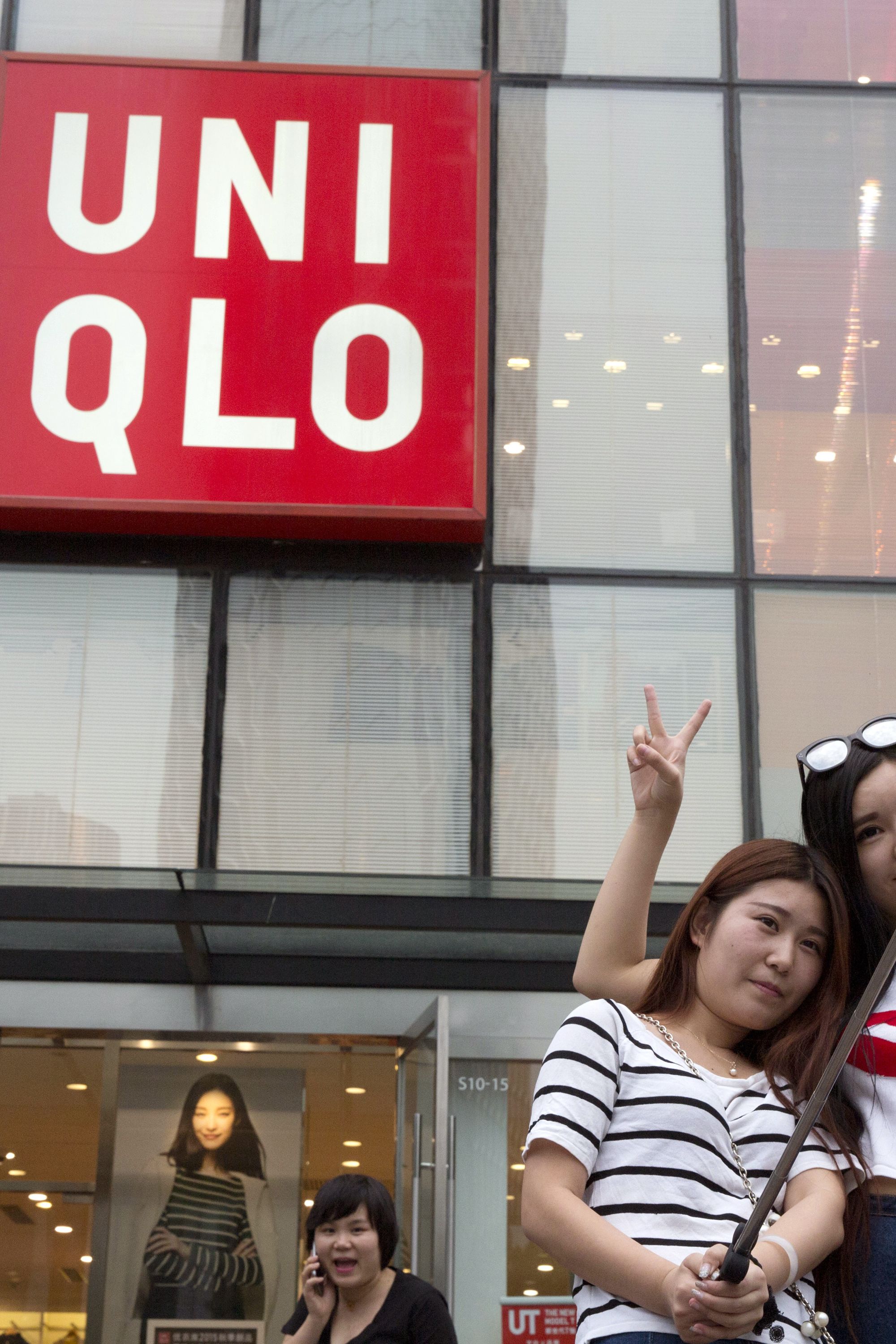 2000px x 3000px - Could the Uniqlo sex video be China's sexual 'rebound'? | CNN