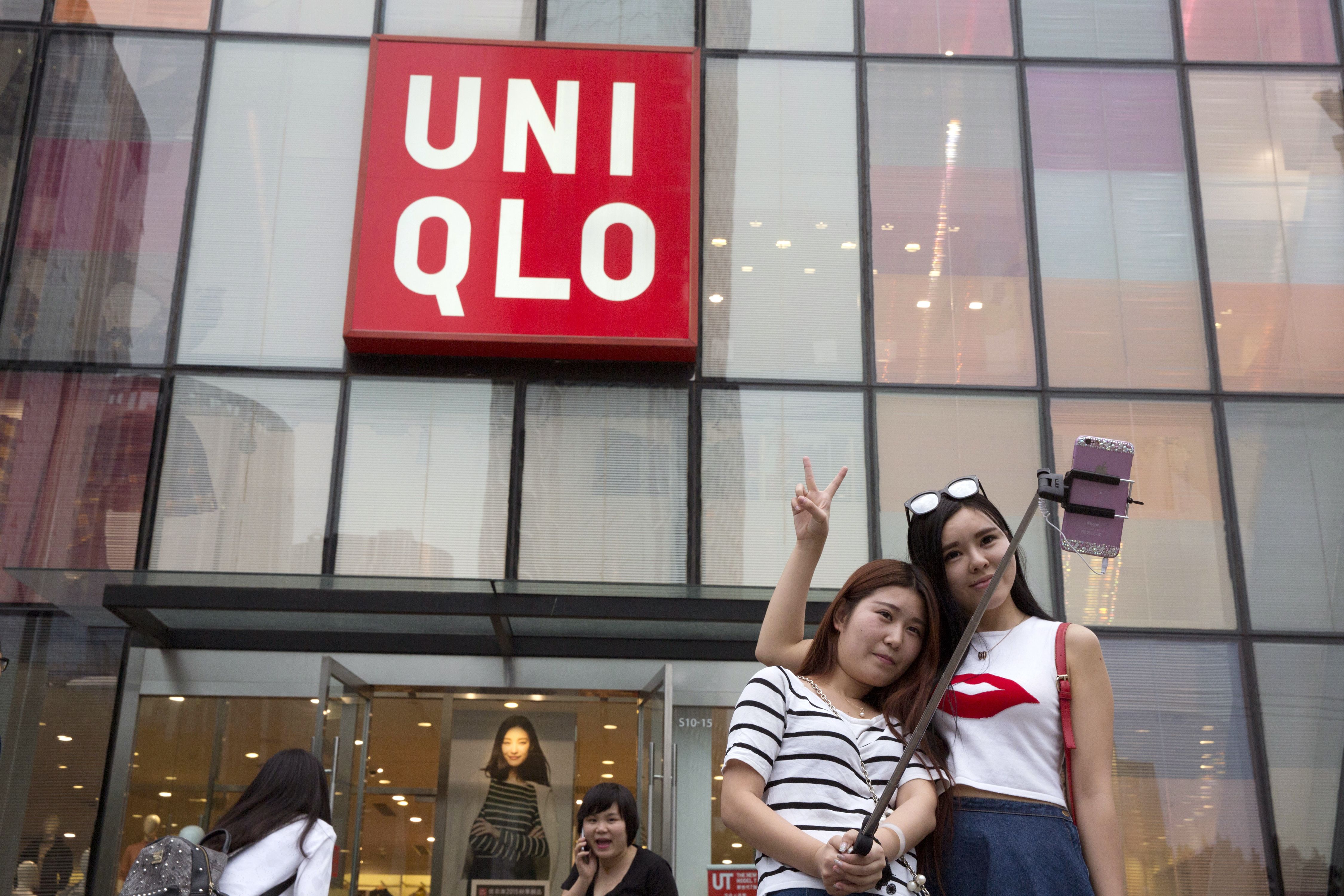 Chinese Having Sex - China police detain Uniqlo sex video suspects | CNN