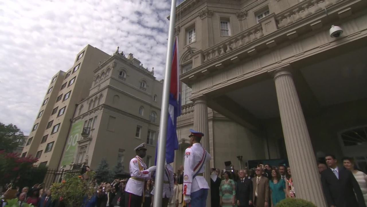 cnnee vo cuba flag new embassy in washington _00001519.jpg