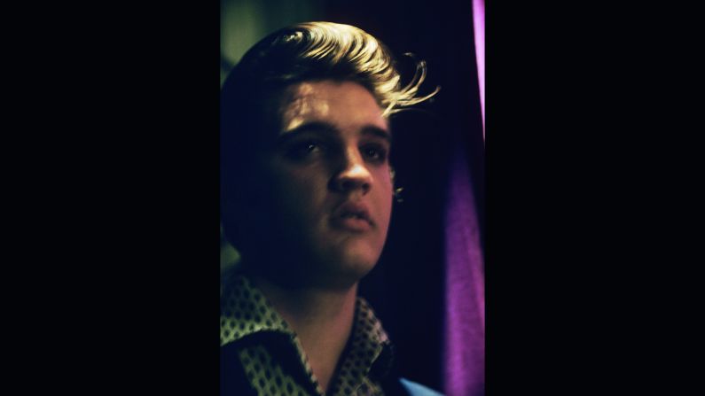 On July 30, 1954, 19-year-old Elvis Presley made his first live professional appearance at a concert in Memphis, Tennessee. At the time, the future King of Rock 'n' Roll was still wet behind the ears, having had his first formal recording session -- the one at which he sang "That's All Right" -- less than a month earlier. But his talent was undeniable, and his brooding good looks didn't hurt, as revealed in <a href="index.php?page=&url=http%3A%2F%2Fwww.taschen.com%2Fpages%2Fen%2Fcatalogue%2Fphotography%2Fall%2F45302%2Ffacts.alfred_wertheimer_elvis_and_the_birth_of_rock_and_roll.htm" target="_blank" target="_blank">Taschen's new book, "Elvis and the Birth of Rock and Roll."</a> The book brings together photos from legendary photographer Alfred Wertheimer.