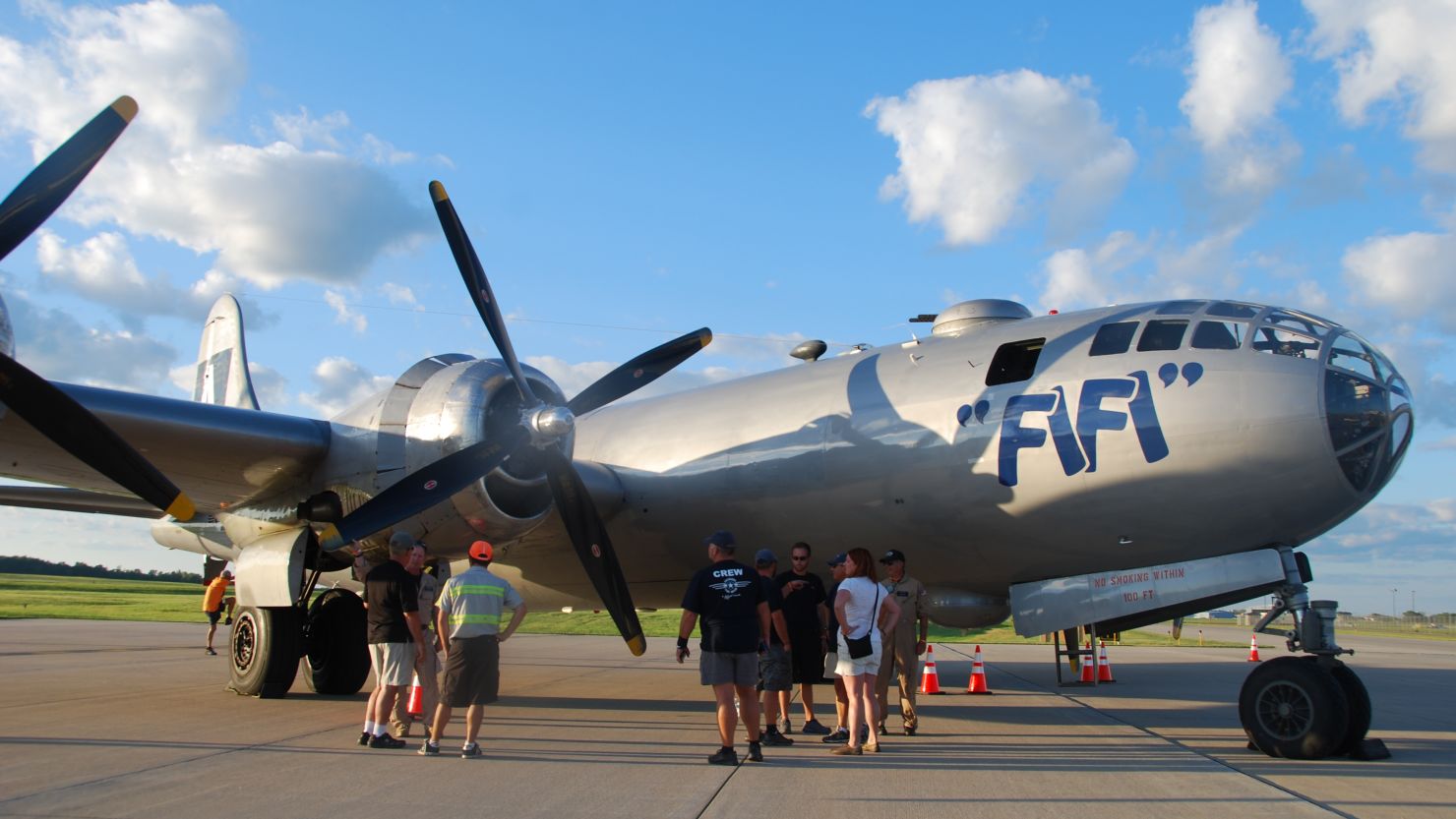 'FIFI' is a World War II-era bomber that's billed as the last flying B-29 Superfortress.