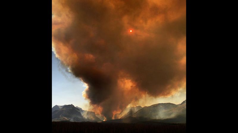 Glacier National Park Wildfire Forces Evacuations Cnn 4884