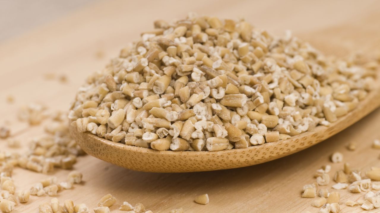 One study found that eating at least 3 grams of oats daily is associated with lower LDL cholesterol levels.