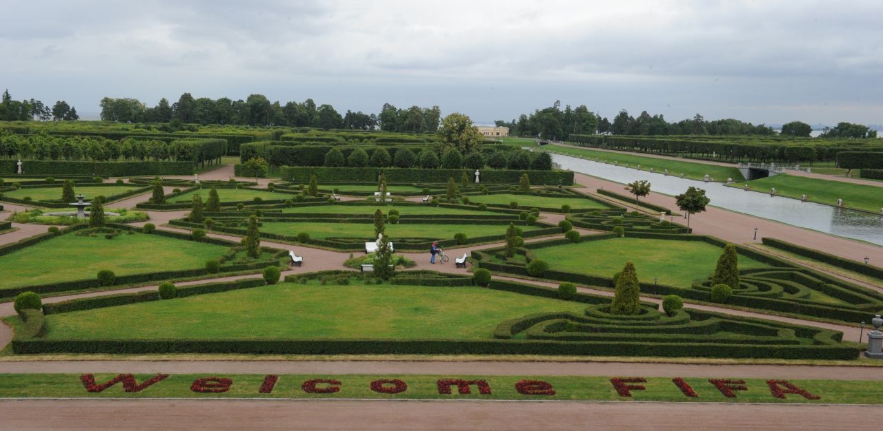 Visiting FIFA officials have been made to feel welcome at the Konstantin Palace.