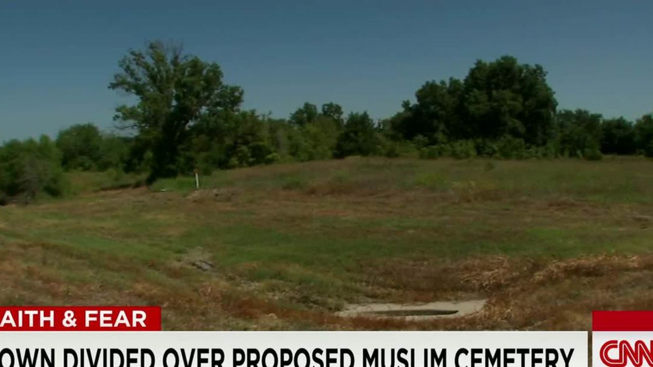 texas muslim cemetery backlash lavandera dnt erin _00000101.jpg