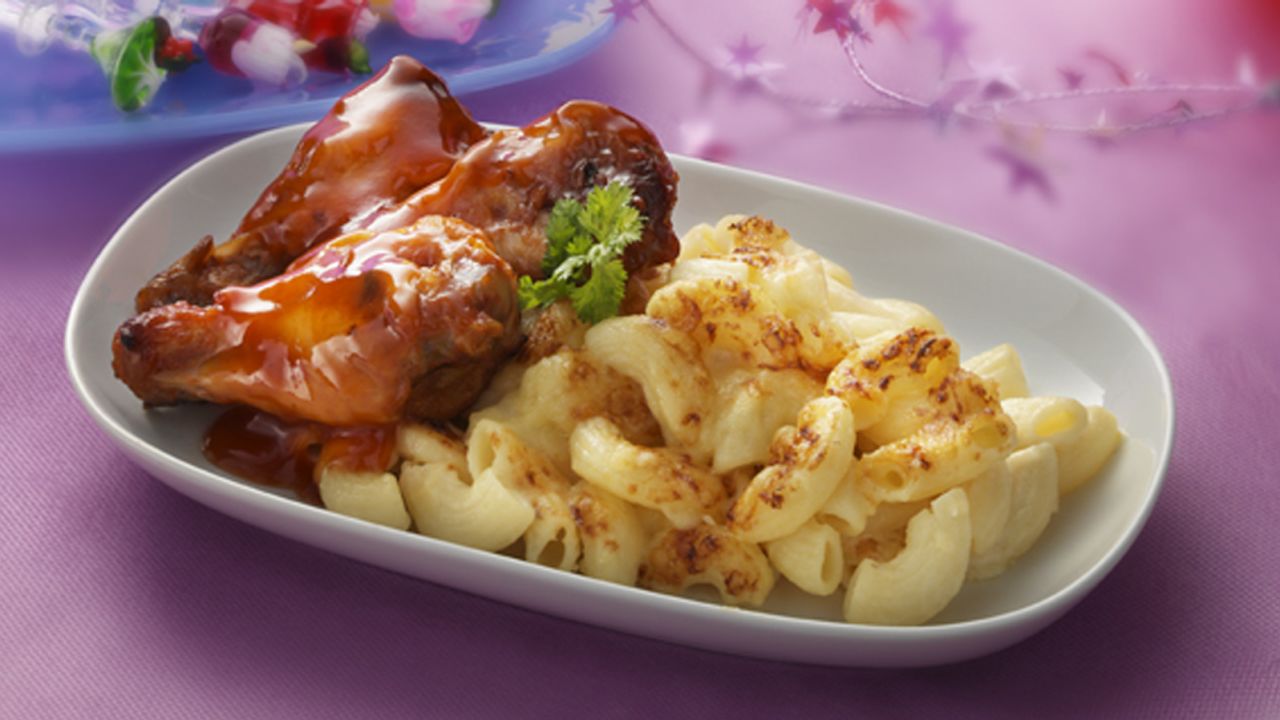 On Singapore Airlines, first-class kids too good for caviar can order mac and cheese instead.