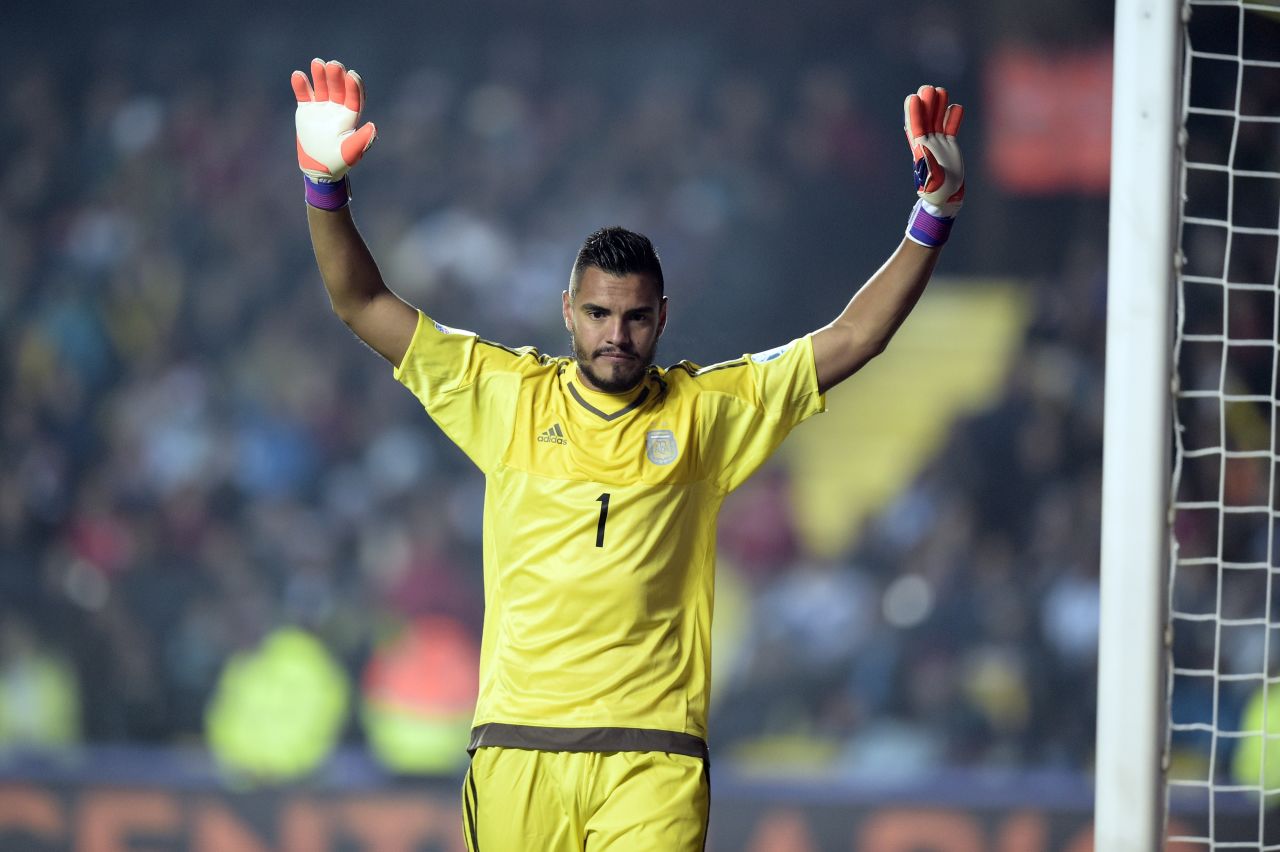 Sergio Romero has joined Manchester United on a free transfer from Italian team Sampdoria after his contract expired. It is the second time Louis van Gaal has signed the Argentine, previously bringing him to AZ Alkmaar when he was manager in 2007.