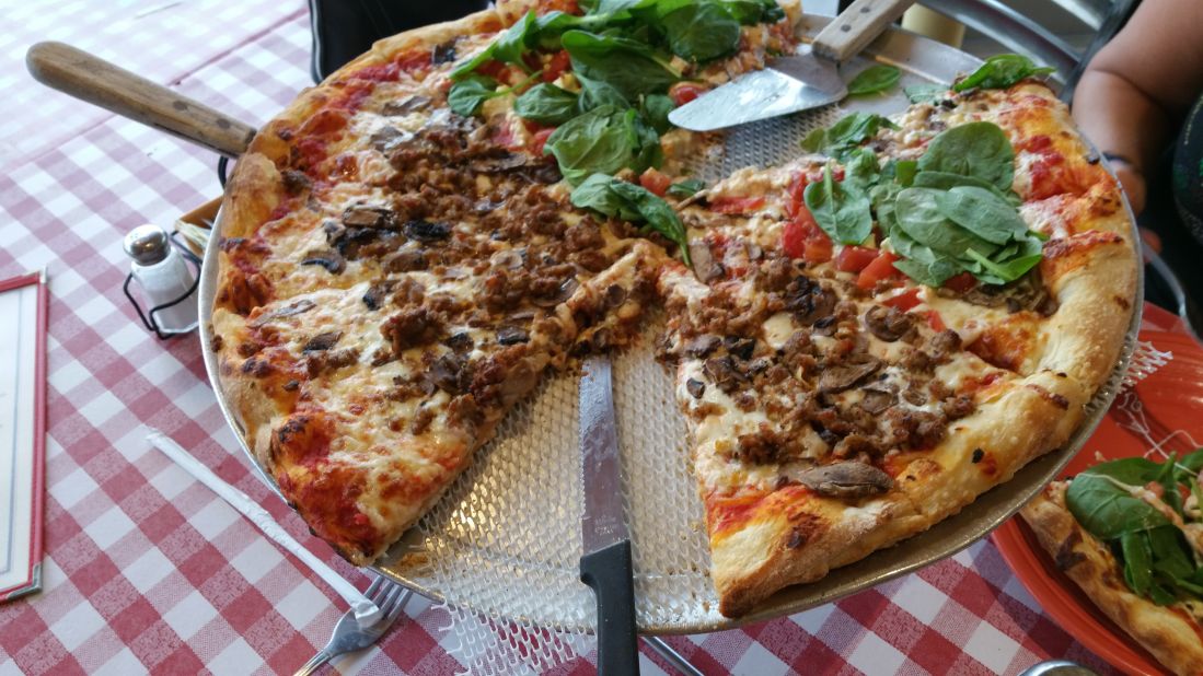 At <a href="http://www.billspizzapalmsprings.com" target="_blank" target="_blank">Bill's Pizza</a>, sourdough crust is the foundation for tasty pies.
