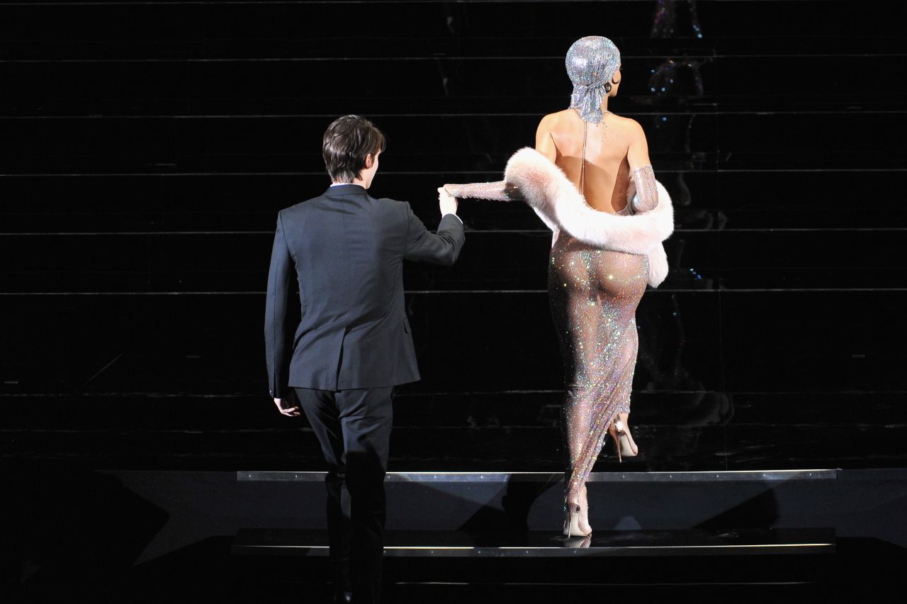 Rihanna takes the stage at the 2014 CFDA fashion awards.