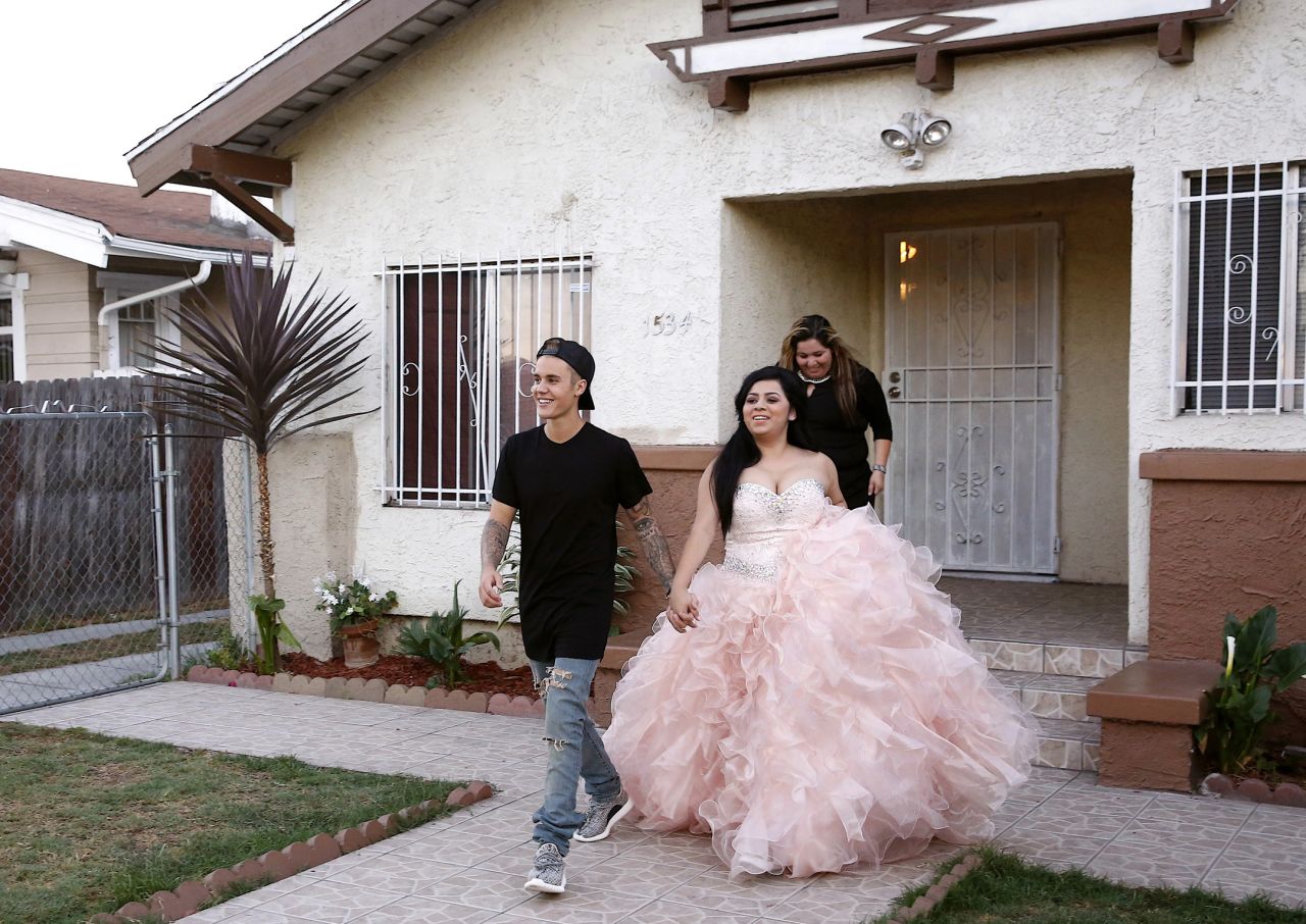 Fox's summer series "Knock Knock Live," which had celebrities pop up at the doors of ordinary people offering them the chance to win big prizes, lasted all of two episodes before getting canceled. It was a rare flop for host Ryan Seacrest.