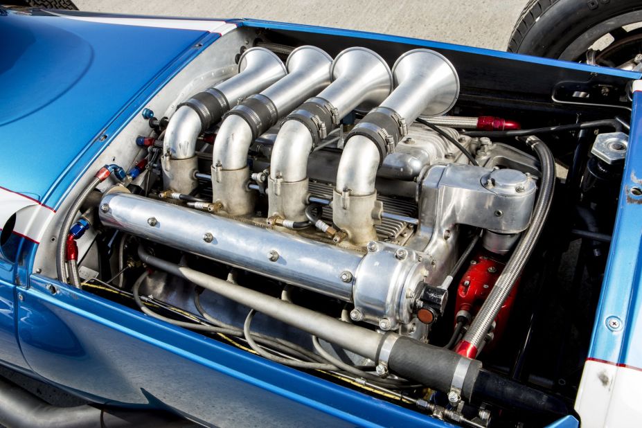 The V8 Chevrolet made the Scarab fast, but the car were ultimately doomed to fail -- in 1960 racing car design was moving on, with engine's starting to be placed towards the rear of the car -- which made them easier to handle at high speed. 