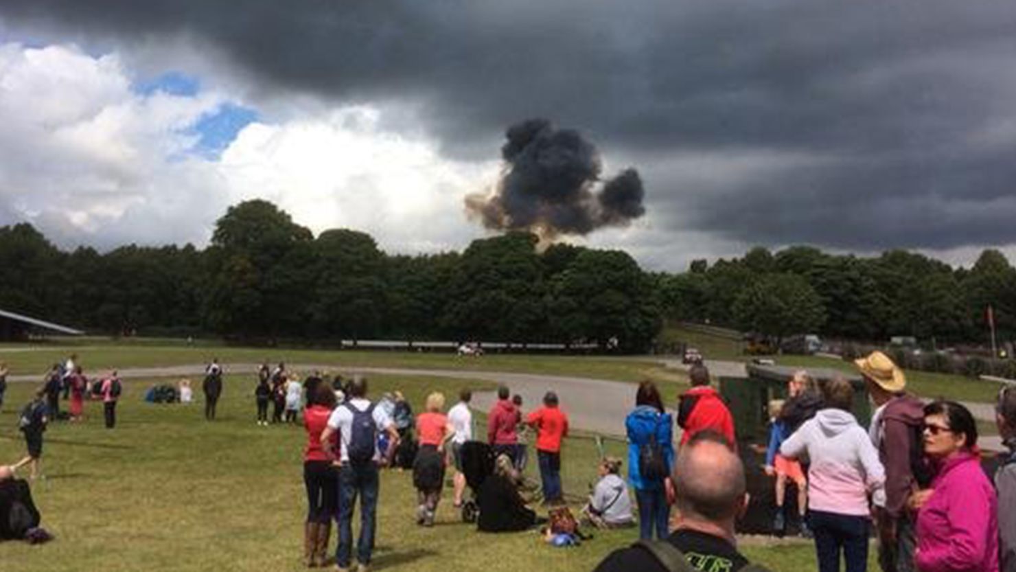 Twitter user @roylsmith shared this image of the plane crash.
