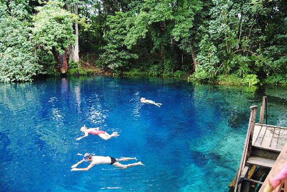 The aptly named Nanda Blue Hole on Vanuatu has a sheltered bar and a picnic area built next to the pool.