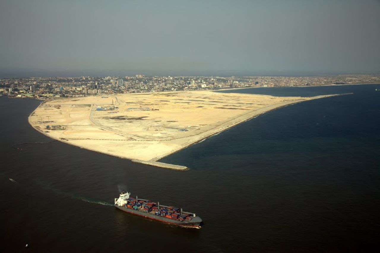 Reclaiming the land that Eko Atlantic is founded on will involve moving an estimated 140 million tons of sand. Together with the 3.5km sea defense wall, the development is also designed to slow coastal erosion in Lagos.  