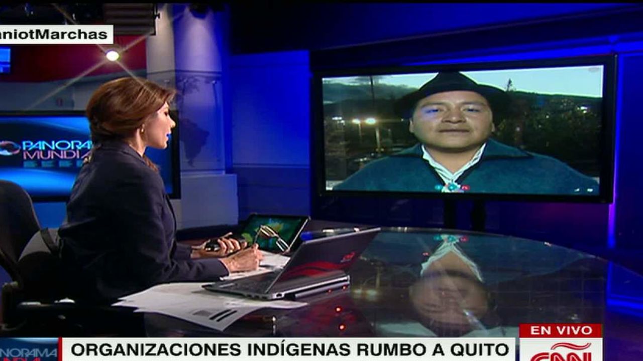 cnnee pano intvw marco guatemal indians quito_00100910.jpg