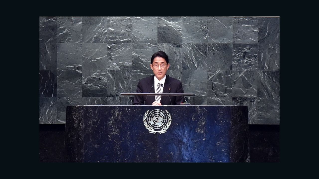 Japanese Foreign Minister Fumio Kishida 
