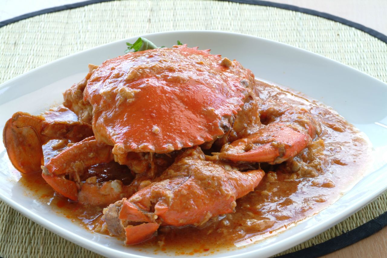 If you're not ready to get into a lengthy argument about where to get the best chili crab -- it's the unofficial national dish -- you're probably not Singaporean. And you've probably never eaten what many consider the world's tastiest crab dish.