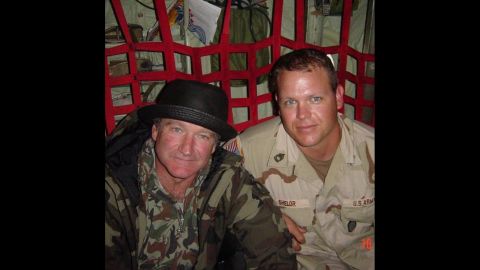 While serving in Afghanistan in 2002, <a href="http://ireport.cnn.com/docs/DOC-1161905">Dan Shelor</a> attended one of the comedian's performances for the USO. After the show, Shelor had the privilege of sitting next to Williams on a flight to Manas, Kyrgyzstan. During the flight, Shelor told Williams he was flying to Manas to find a woman he had met before, and was hoping to win her heart over.