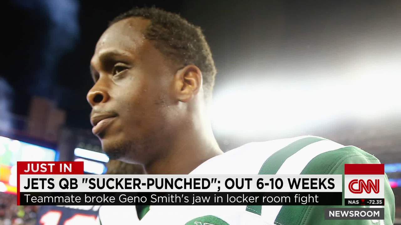 Geno Smith feeling 'great' post sucker-punch surgery. He also wears eyeblack  when playing catch at in the parking lot of his apartment complex. : r/nfl