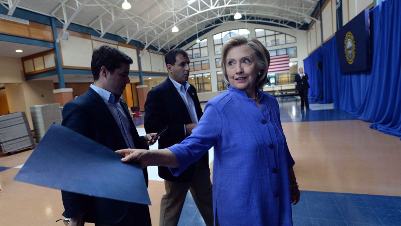 Hillary Clinton to turn over private email server to Justice